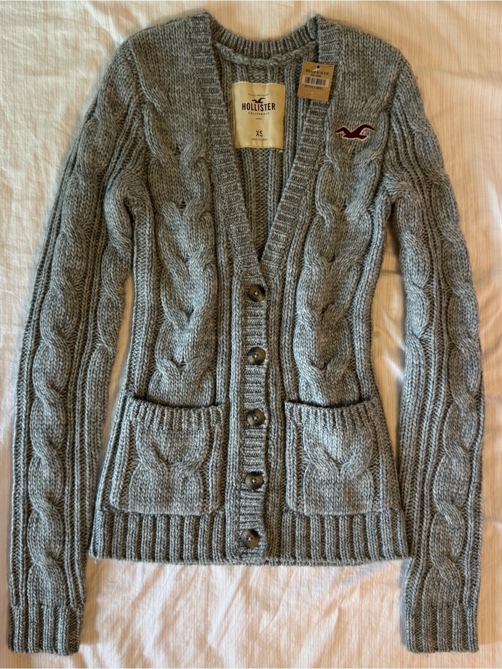 Hollister vintage Women's Gray Cable-Knit Button Cardigan Sweater